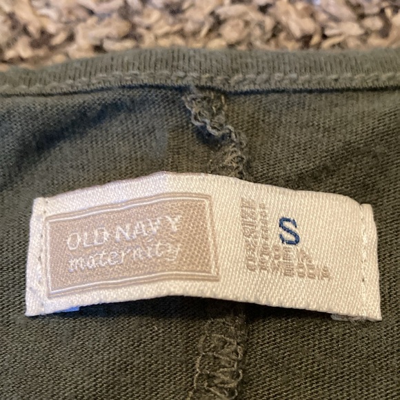 Green Small Old Navy Maternity Top - Picture 2 of 2